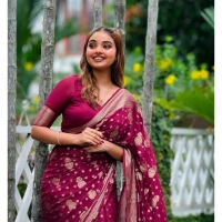 Generic Women's Silk Printed Saree With Unstitched Blouse 5.5Mtr (Wine) - Wine