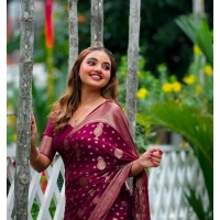 Generic Women's Silk Printed Saree With Unstitched Blouse 5.5Mtr (Wine) - Wine