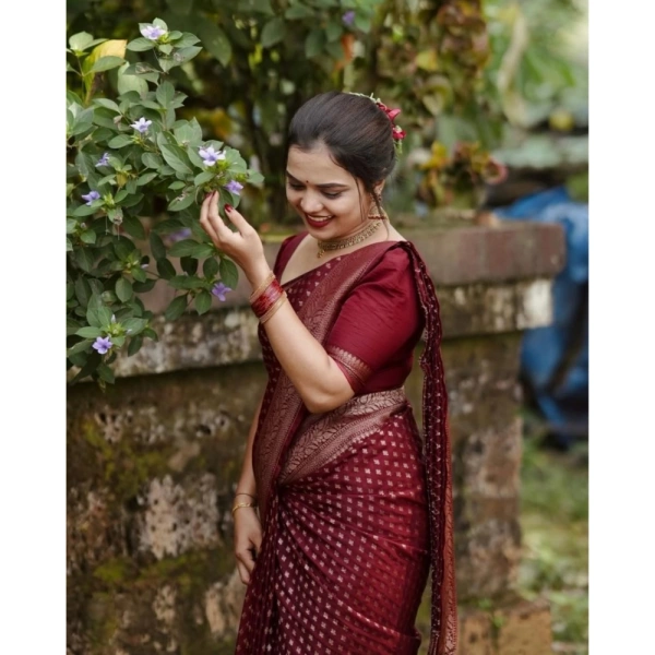 Generic Women's Silk Printed Saree With Unstitched Blouse 5.5Mtr (Maroon) - Maroon
