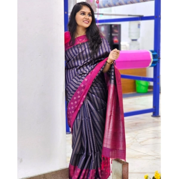 Generic Women's Silk Printed Saree With Unstitched Blouse 5.5Mtr (Navy Blue) - Navy Blue