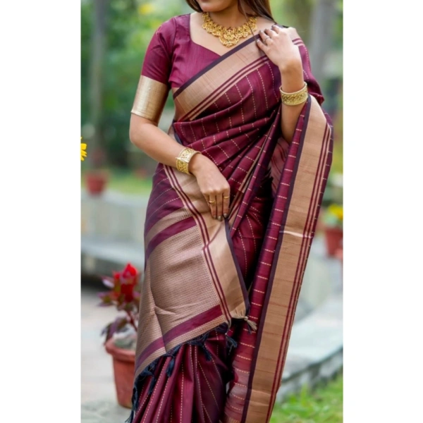 Generic Women's Silk Printed Saree With Unstitched Blouse 5.5Mtr (Maroon) - Maroon