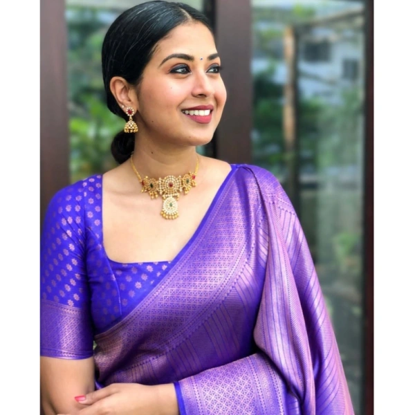 Generic Women's Silk Printed Saree With Unstitched Blouse 5.5Mtr (Blue) - Blue