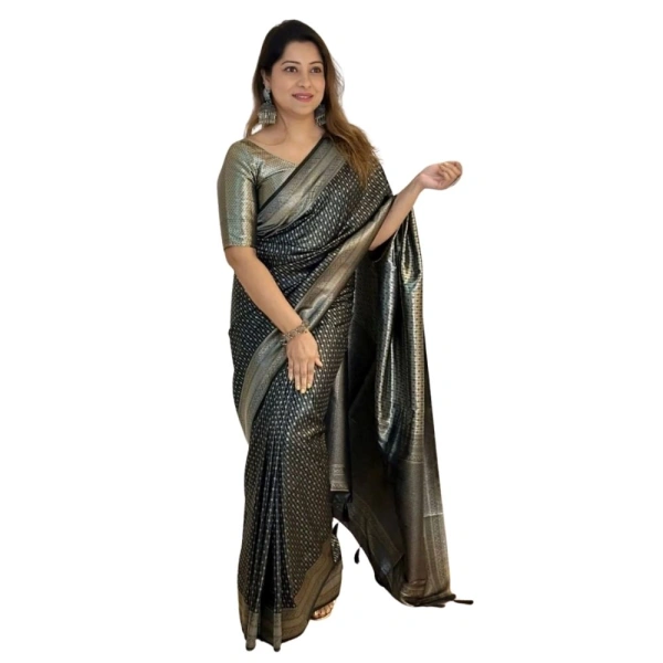 Generic Women's Silk Printed Saree With Unstitched Blouse 5.5Mtr (Black) - Black