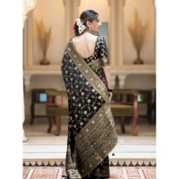 Generic Women's Silk Printed Saree With Unstitched Blouse 5.5Mtr (Black) - Black
