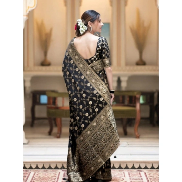 Generic Women's Silk Printed Saree With Unstitched Blouse 5.5Mtr (Black) - Black