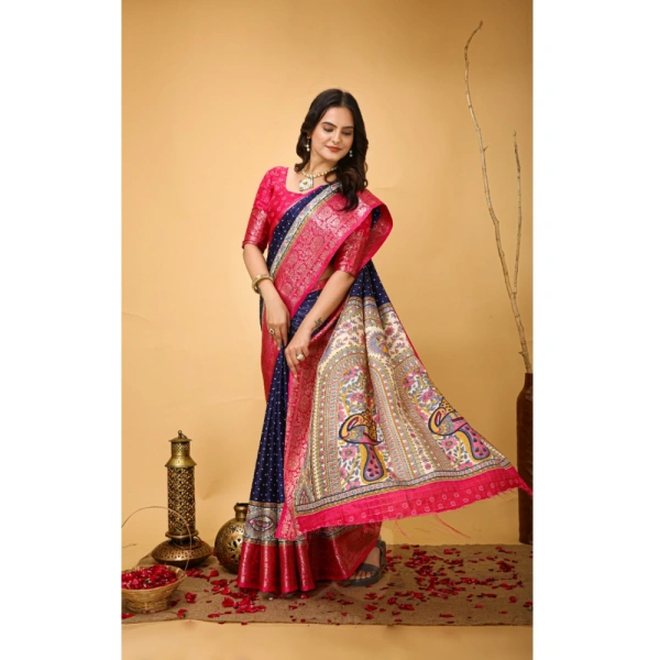 Generic Women's Soft Dola Cotton Kalamkari Printed Saree With Unstitched Blouse 5.5Mtr (Navy Blue) - Navy Blue