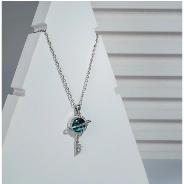 Shopnav Women's Stainless Steel Key Design Delicate Chain (Silver Plated) - Silver Plated