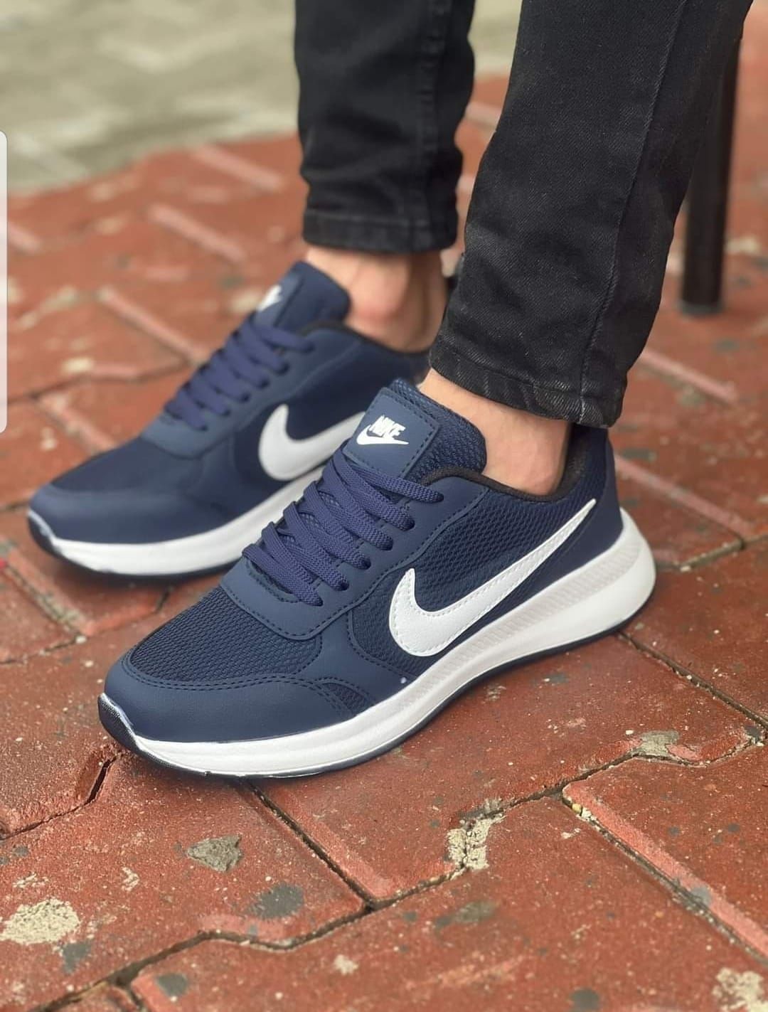 mens blue nike shoes