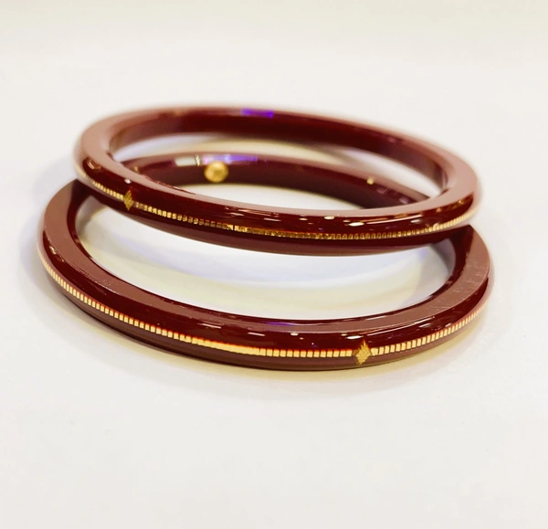 TRJ MAHALAXMI MAROON HUID HALLMARK 916 22KT GOLD POLA BADHANO BANGLES VIRAL POLA (LAMINATED) 1 PAIR APPROX. WGT: 0.200 GM WITH PURITY SMART CARD