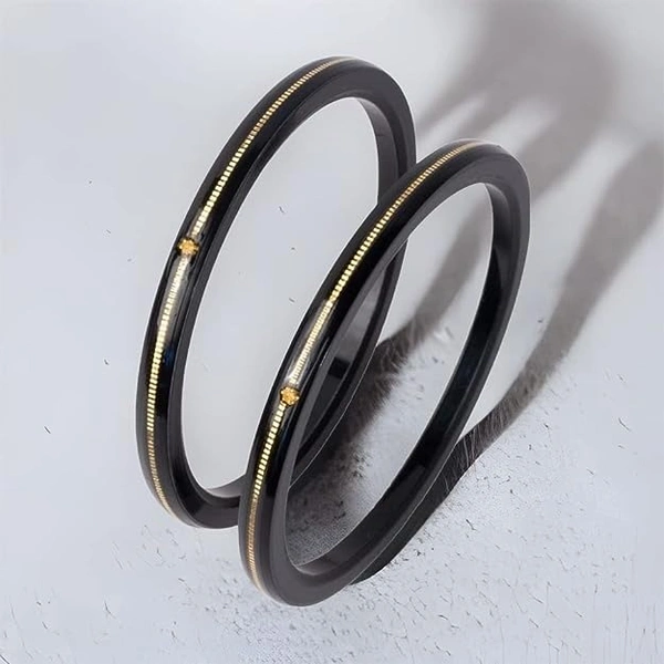 TRJ MAHALAXMI BLACK POLA EXTRA LITES HUID HALLMARK 916 22KT GOLD POLA BADHANO BANGLES (LAMINATED) 1 PAIR APPROX. WGT: 0.085 GM. (NON EXCHANGEABLE) WITH PURITY SMART CARD - 26 (2/6)
