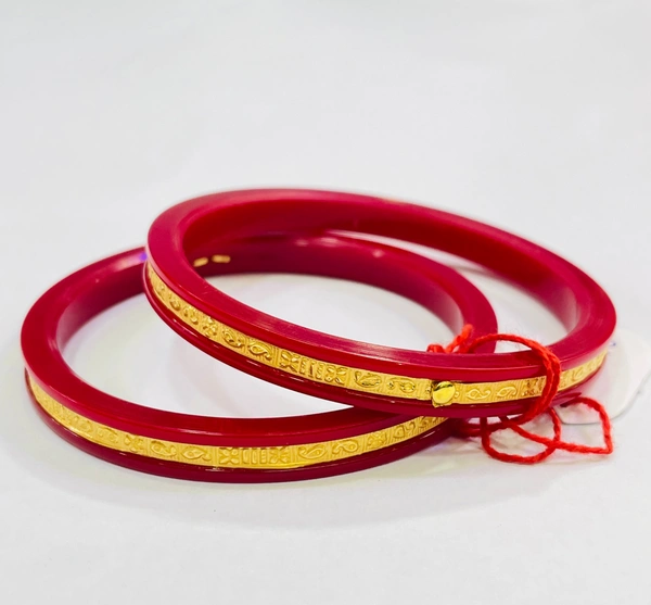 TRJ REKTI HALLMARK 916 22KT GOLD POLA BADHANO APPROX. WGT: 0.500 To 0.600 GM WITH PURITY SMART CARD - 22