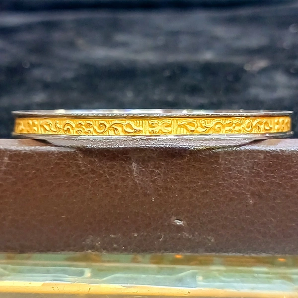 TRJ THOKAI NOA HALLMARK 916 22KT GOLD NOA BADHANO APPROX. WGT: 0.300 GM WITH PURITY SMART CARD - 23