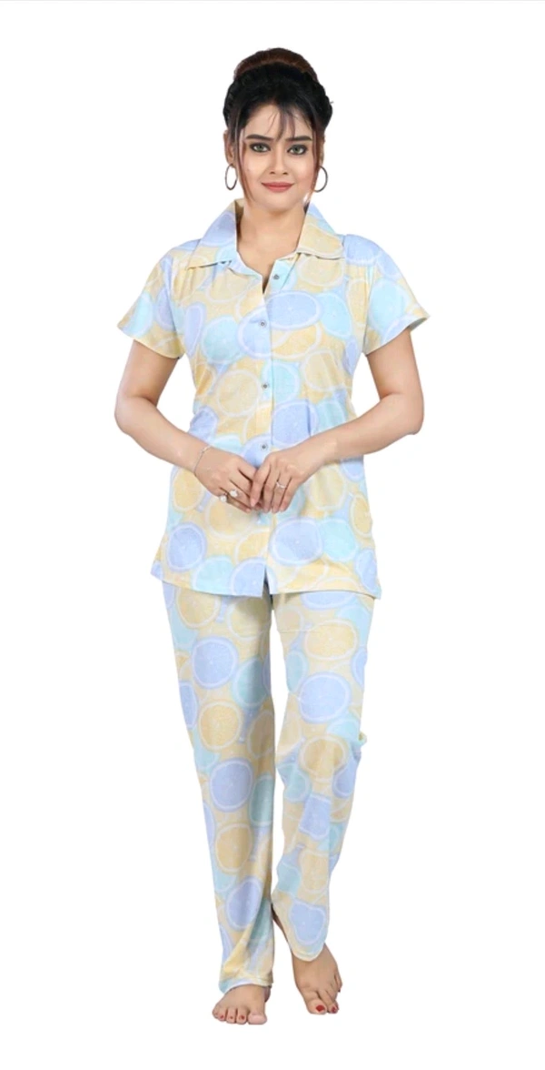 Capasino Women Printed Gold Shirt & Pyjama set - S