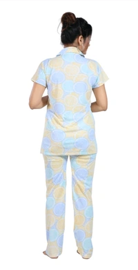 Capasino Women Printed Gold Shirt & Pyjama set - S