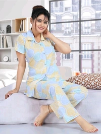 Capasino Women Printed Gold Shirt & Pyjama set - S