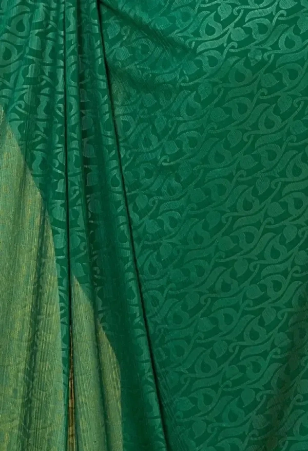 Silk Blend Embossed Saree With Blouse Piece - Japanese Laurel