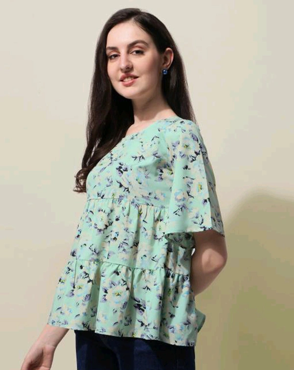 Green Floral Print Layered Top in Crepe fabric with Round Neck and Half Sleeve - M