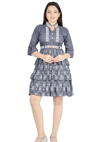 Alluring Rayon Printed A-Line Dress With Attached Belt - Gray, M