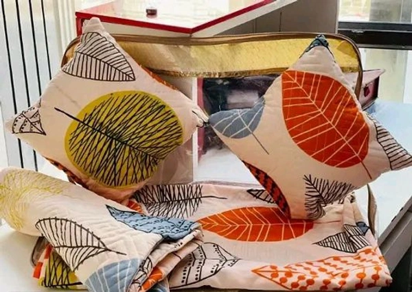 Supersoft Glace Cotton 5 Peice Set 1 queen Size Bedsheet Size 90x100 With 2 quilted Covers Size 18x28 With 2 quilted Cushions With filing Size 12x12 - Queen