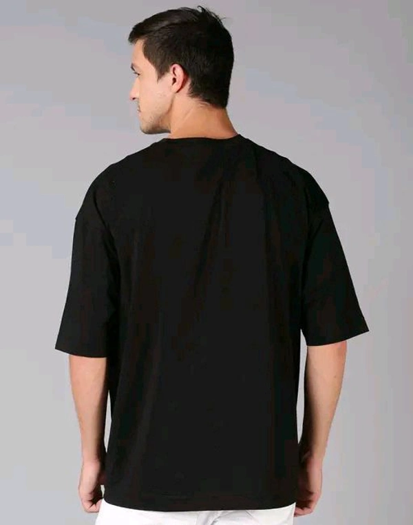 UrGear Men's Printed Round Tshirts - Black, XL