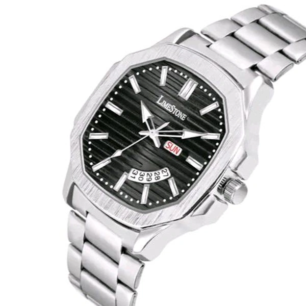 Lime Stone LIMESTONE OTUS 3D Dial The Vintage Day and Date Functioning Boys Quartz Analog Watch - Black