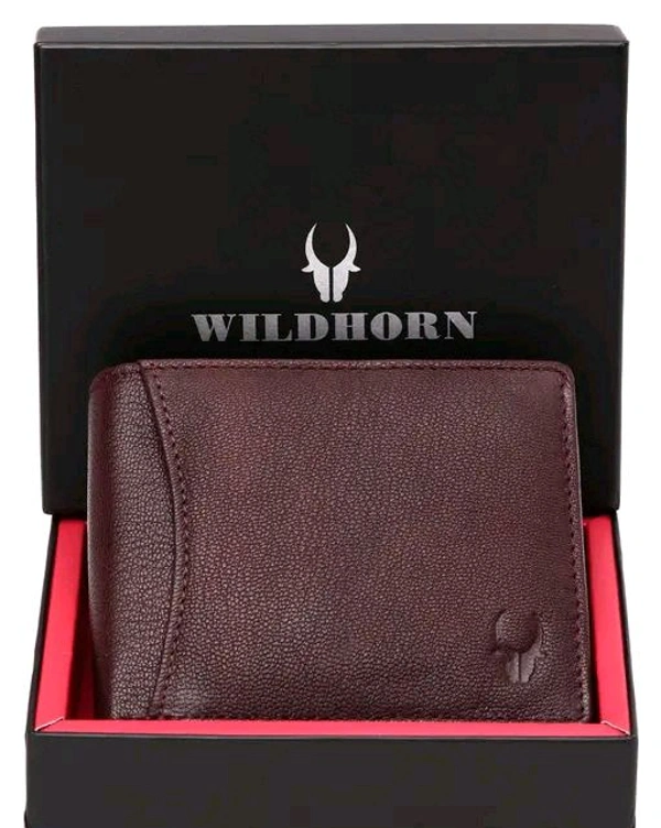 Trendy WildHorn Green RFID Protected 100% Genuine Leather Wallet for Men? - Maroon