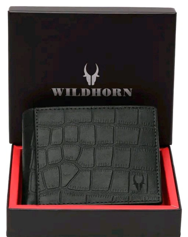 Wildhorn WildHorn® RFID Protected 100% Genuine Leather Wallet for Men  - Black