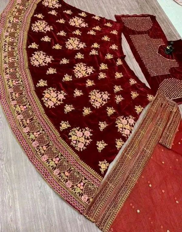Abhisarika Attractive Women Lehenga