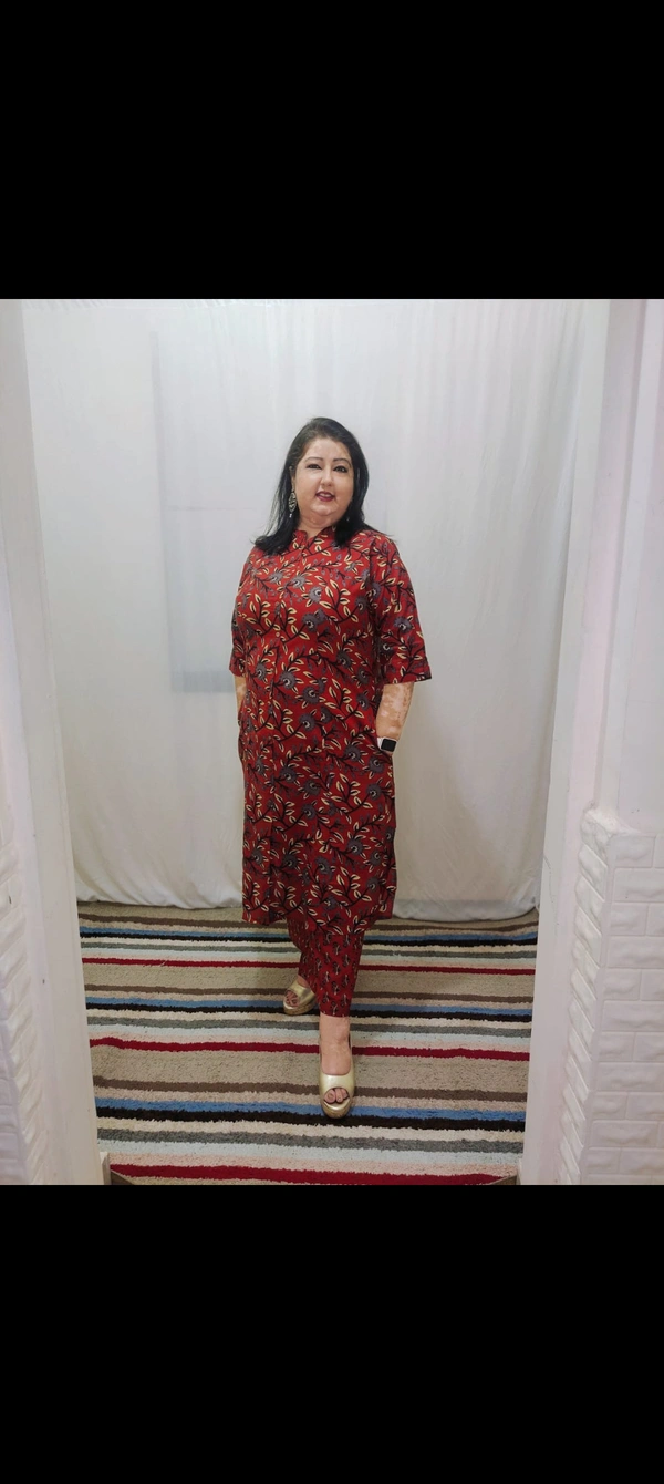 Palazzo Ser - Bright Red, L