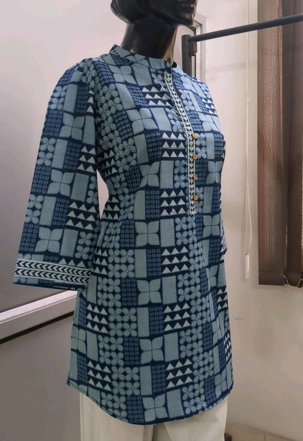 Blue Geometric Pattern  - Ultramarine, Xl