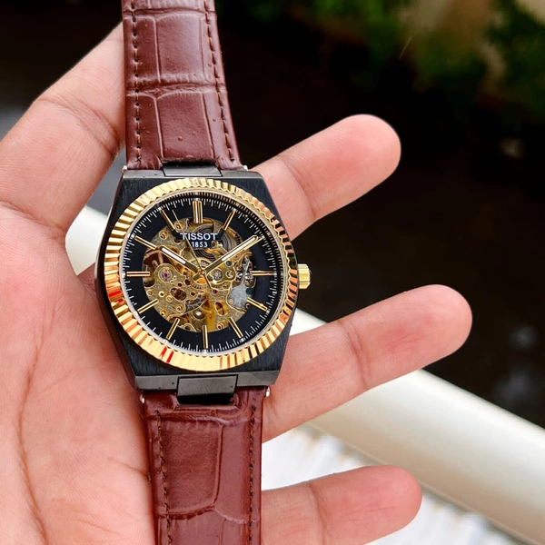 Tissot Classic is the ultimate automatic watch, now combined with the energy of the Powermatic 80 movement and unconditional looks