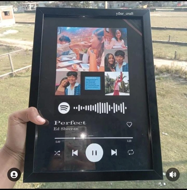 Customized Gift Best Friends Reel Photo Collage gift for Friends, BFF with Frame, Birthday Gift, Anniversary Gift Table (Multicolor, 1 Photo(s).