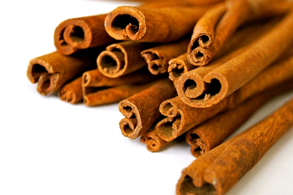 Cinnamon (Dalchini) 100gm – Premium Whole Dalchini Sticks for Cooking, Tea, Garam Masala & Ayurvedic Use