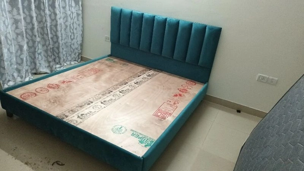 BED without  storage  with upholstery  6×6