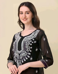 A-line Black Kurti - Black, M, Free