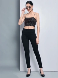 Trendarrest Cool Crop Top - Black, XL, Free