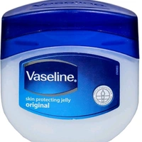 Vaseline Original Skin Protecting Jelly, with Multivitamins & Enhanced Fragrance, 40g