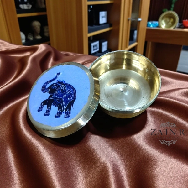 Sold By ZAIN R CREATION Brass Sindoor Box - L.1.77'' H.1'' B.1.57'', Polished, Brass