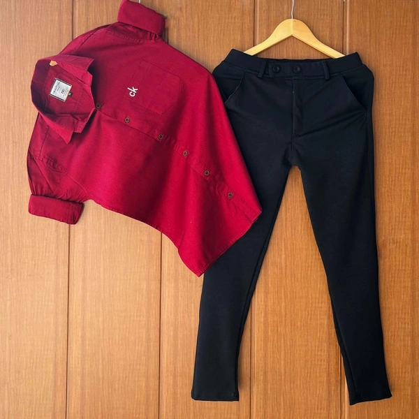 Calvin Klein Cotton Shirt + Lycra Pant Combo - Red, L40/32