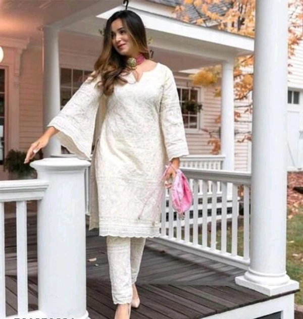 KAASHIBA Charvi Alluring Women Kurta Sets - White, M