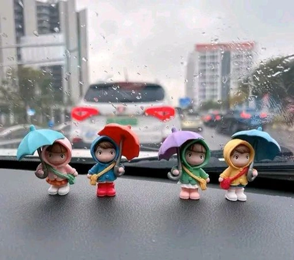 2 Cute Tiny Couples With umbrella For Car Dashboard