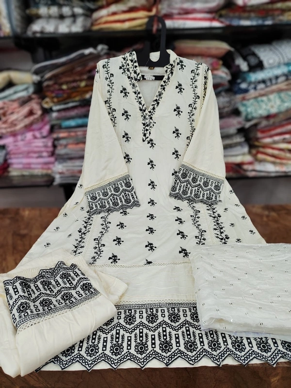 dno 7023
 - 6xl, White