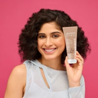 JOVEES HERBAL CARE Apricot & Almond Face Scrub - Jovees - 100g