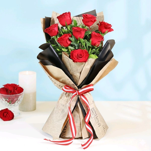 Blushing Blooms Roses Bouquet