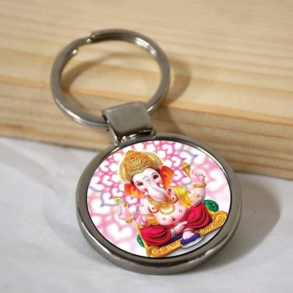 Round Metal Costomized Keychain Gift For, Friend,Birthday ,Anniversary Family-7x4 Cm