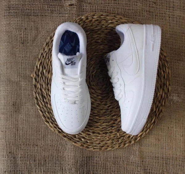 Airforce white - 44-10