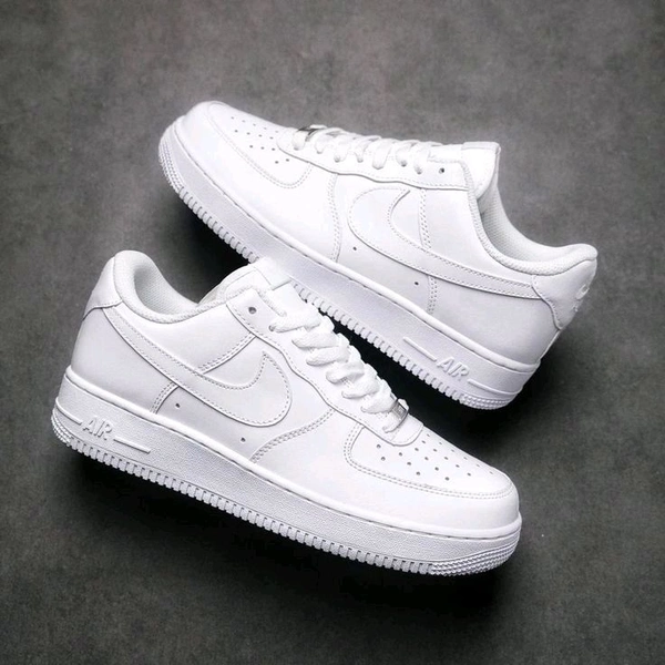 Airforce white - 41-7