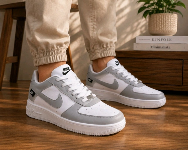 Imported Sneaker For Unisex - 10
