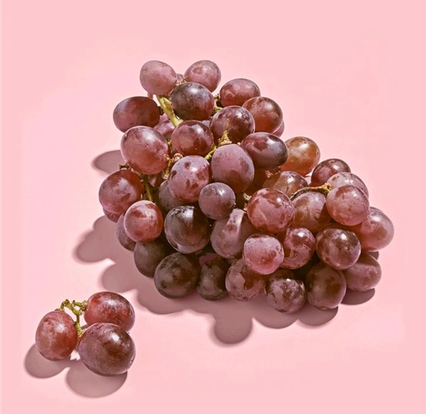 Red Grapes - 250 - 300 G