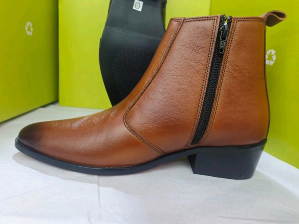 Plain Leather Softy Boot Tpr Sole - 9